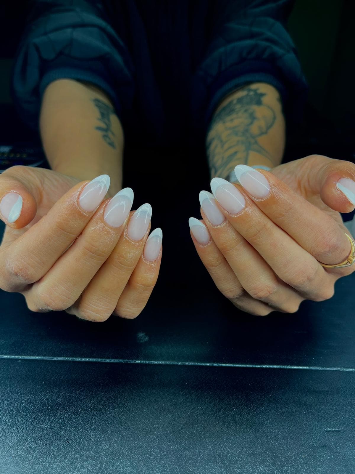 French blanche élégante