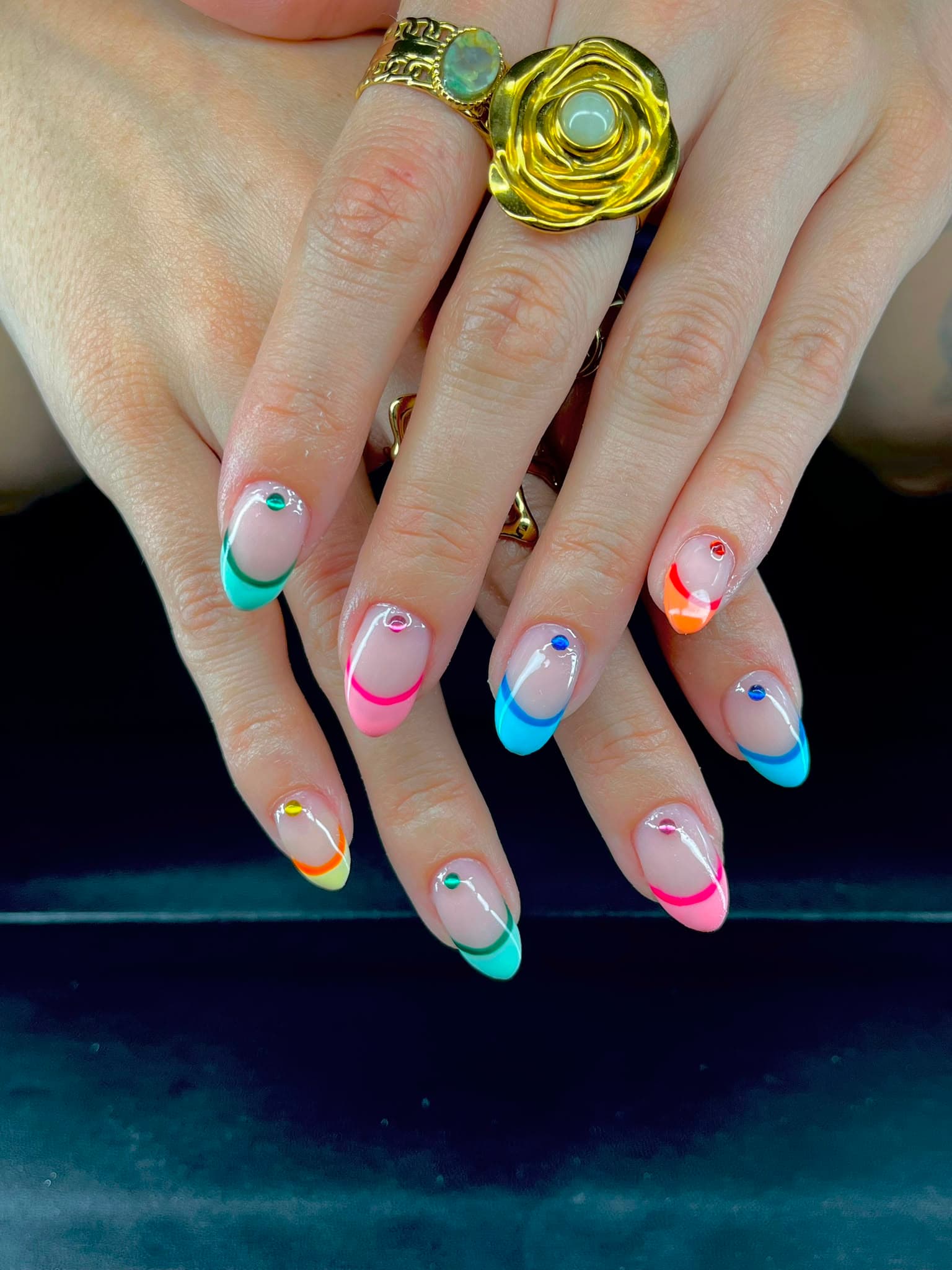 French multicolore fine avec strass